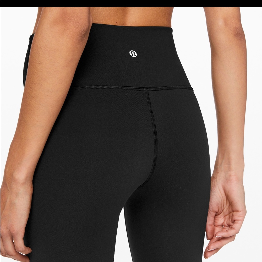Lululemon wunder under crops